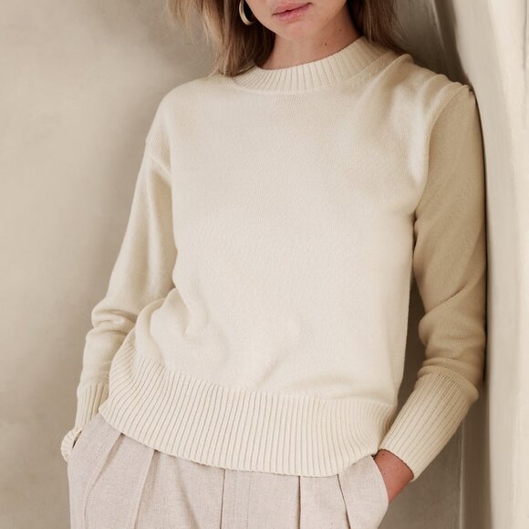 Banana Republic Factory Sweaters - Banana Republic TRANSITION CREAM COVETED SWEATER/NWT/XL